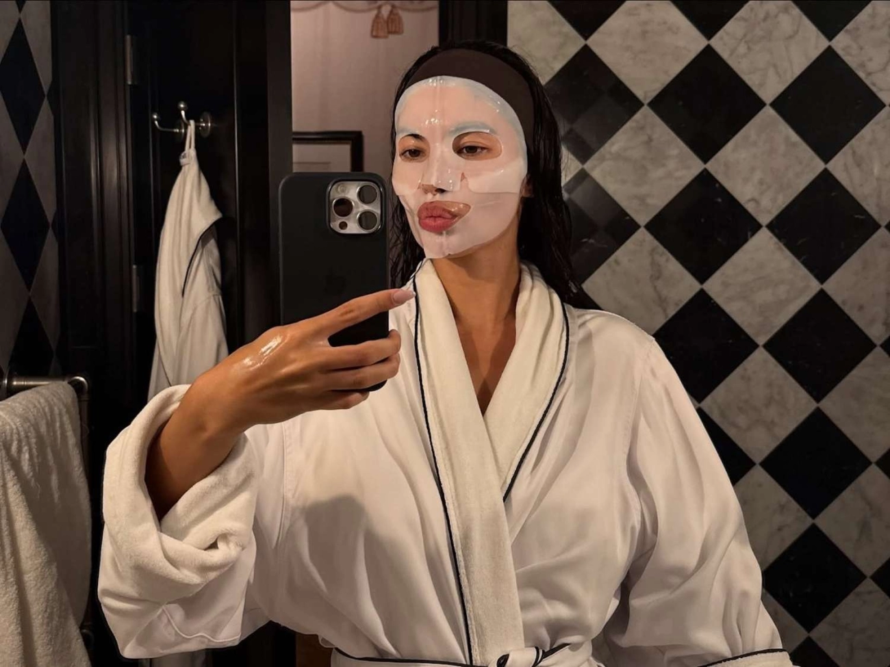 10 Hydrating Skincare Tips for Dry and Dehydrated Skin Hydrating Skincare Tips for Dry Skin Fixes